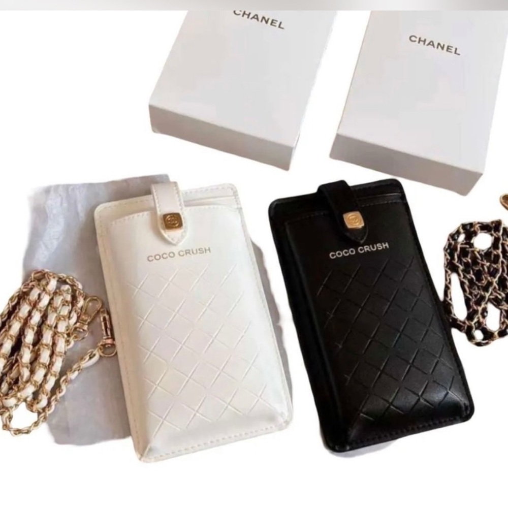 CHANEL Coco Crush Black and White Phone Cases